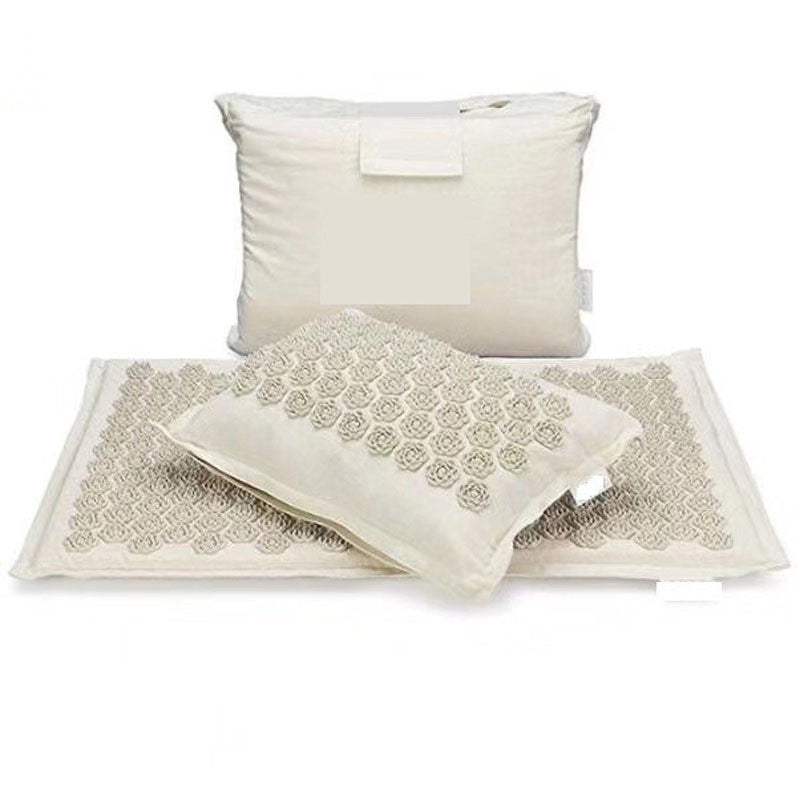 ACUPRESSURE MAT